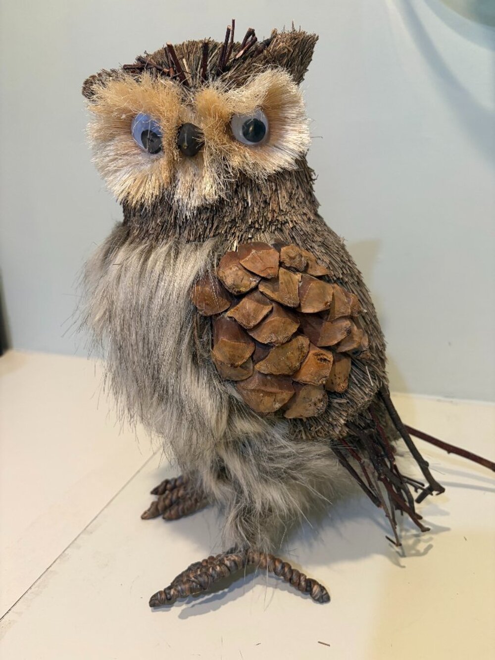 HALLOWEEN RUSTIC WOODLAND OWL MADE FROM SISAL TWIGS AND PINECONES 14" Preowned